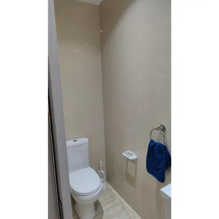 Modern - Valley View Pool *