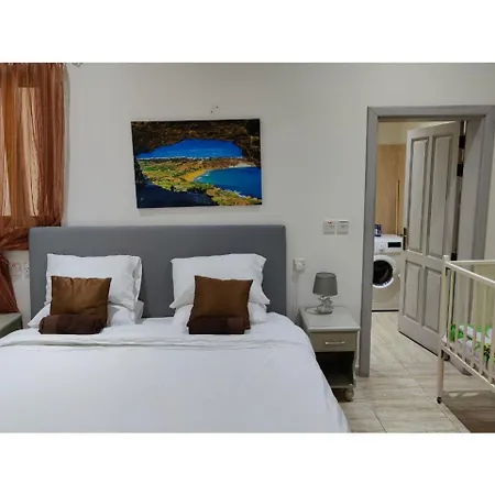 Modern - Valley View Pool