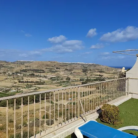 Modern - Valley View Pool Дом отдыха *